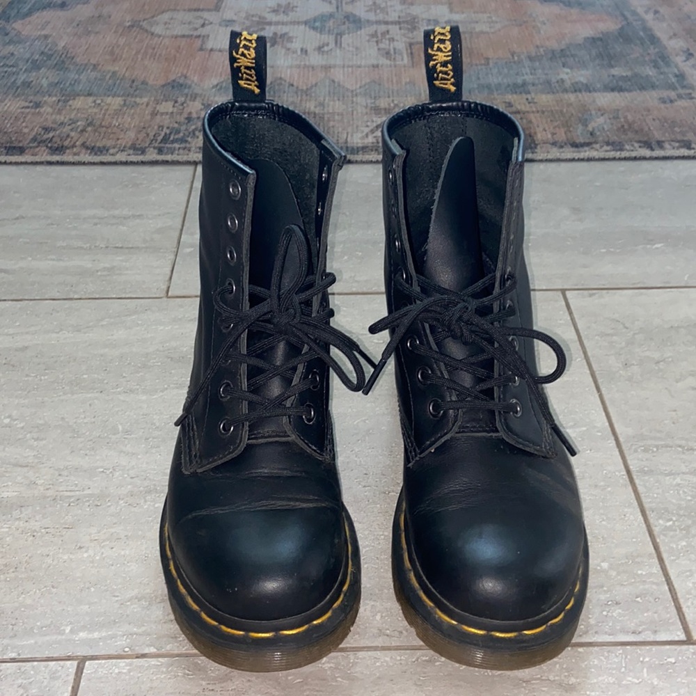 Dr. Martens 1460 boot size 8